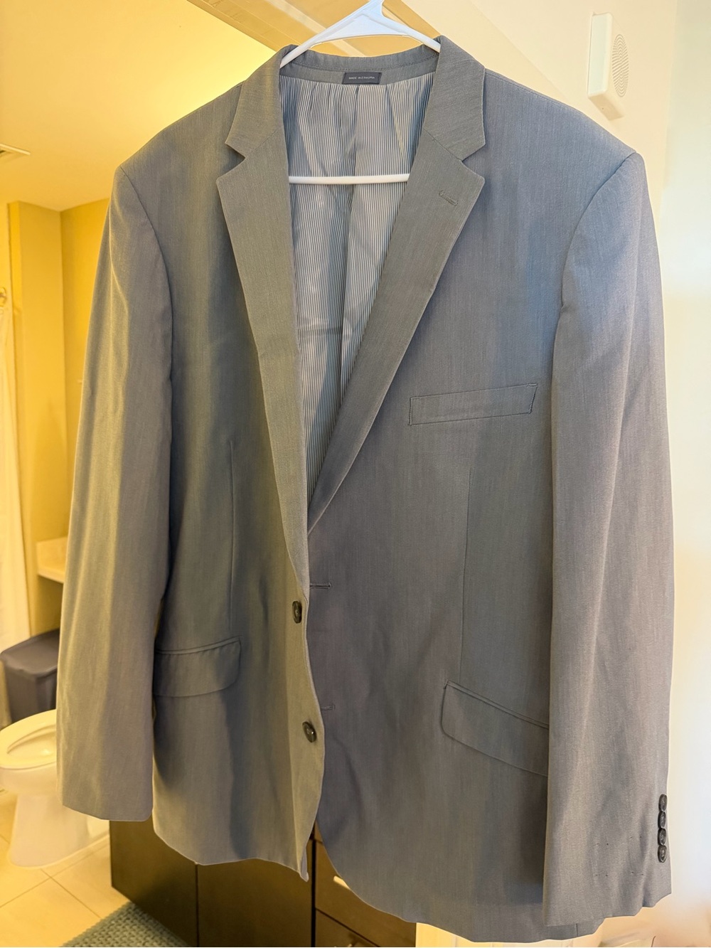 Madison Light Gray Men's Two-Button Sport Coat 48R